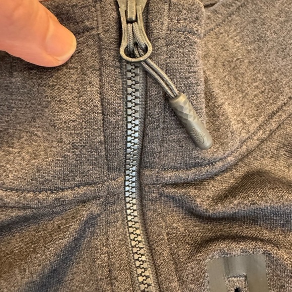 The North Face Men's Extended Size High Collar Quarter Zip with Pocket / XXL - Picture 10 of 10